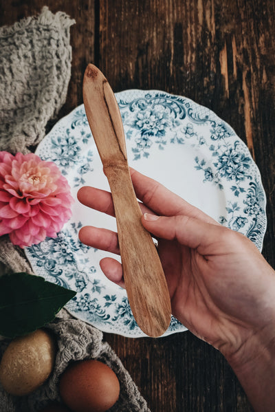 READY TO SHIP AUCTION | Basic Spreader, Fancy Hickory