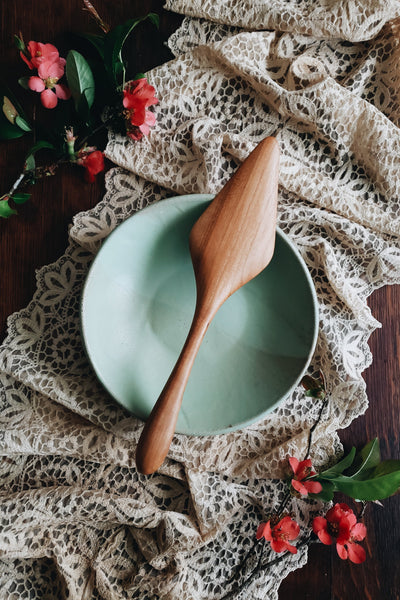 READY TO SHIP AUCTION | Cake & Pie Server, Cherry