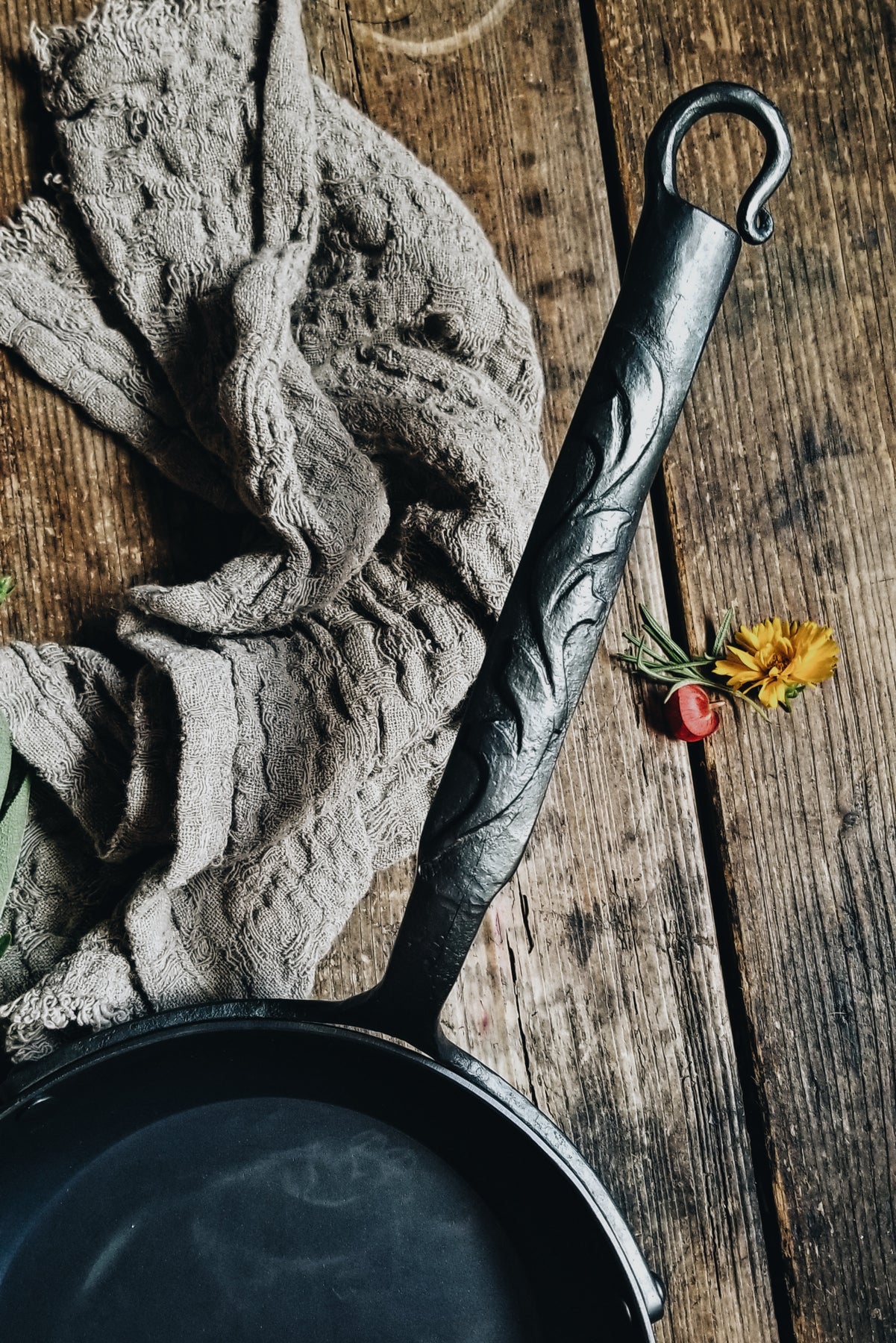 C-01A Hand forged frying pan with an oak handle - big 